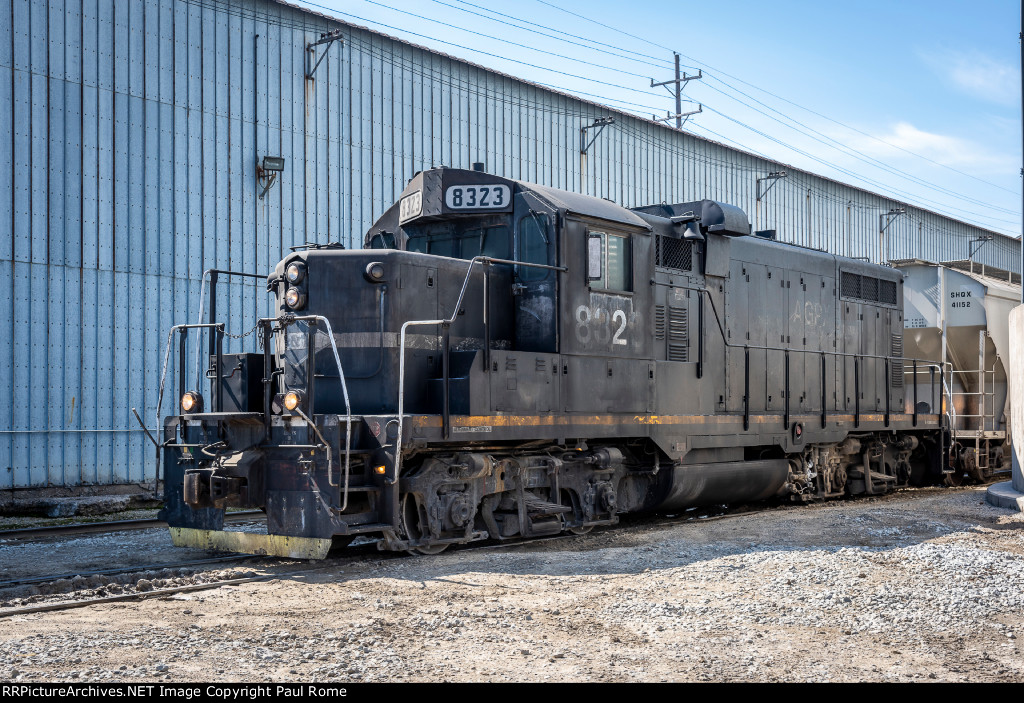 AGPX 8323, EMD GP10, ex PAL 8323, ex ICG 7715, ex GP9 CO 5910, working the AG Processing plant